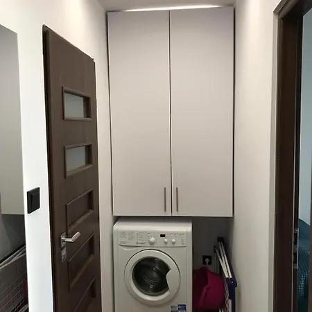 Nad Jeziorem Dobskim Polwysep 公寓